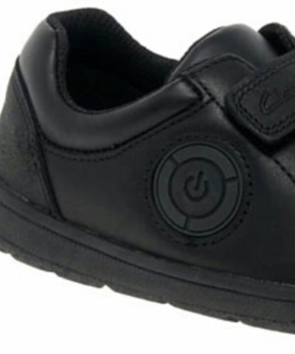 Clarks Boys Fuzzle Pop School Shoe