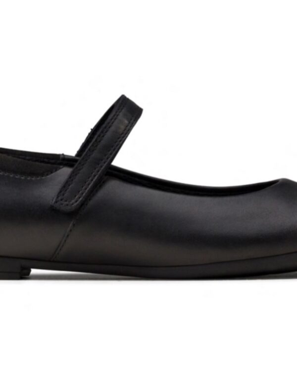 Clark’s Scala Gem Youth Black Leather